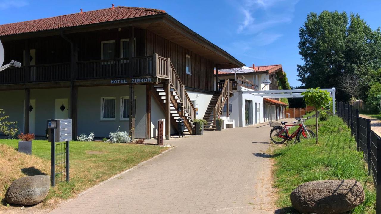 Hotel Zierow - Urlaub An Der Ostsee Exterior photo